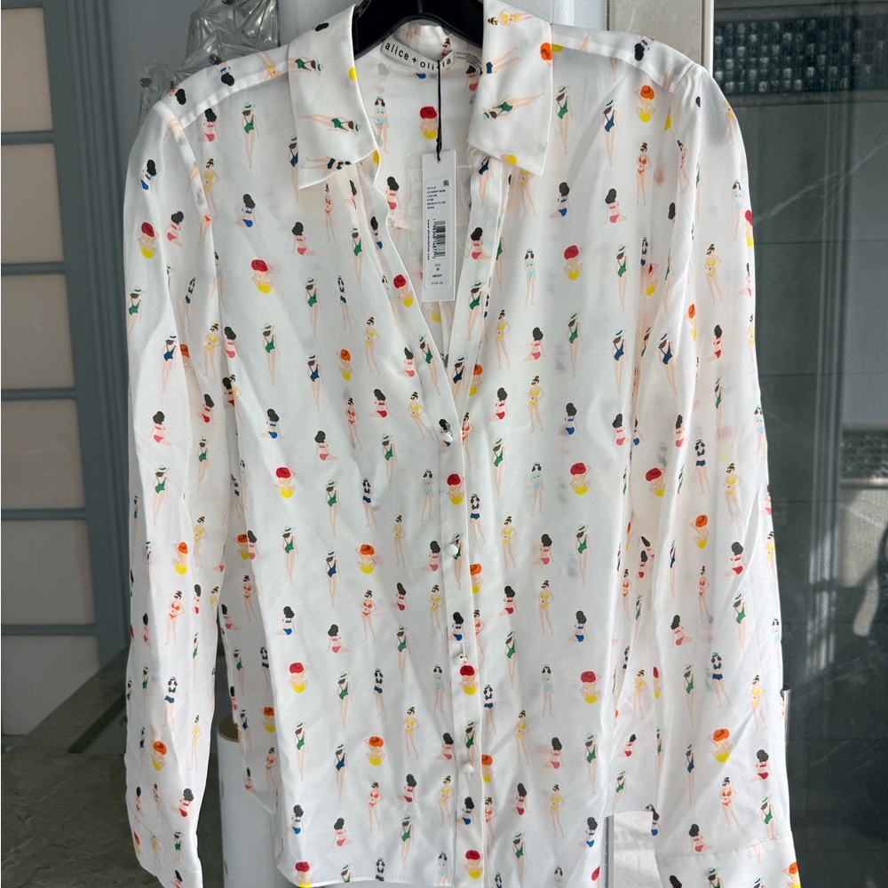 Alice + Olivia Eloise Printed Silk Blouse - Picture 5 of 16